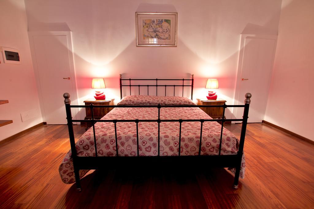 Santacroce Guest House Рим Номер фото